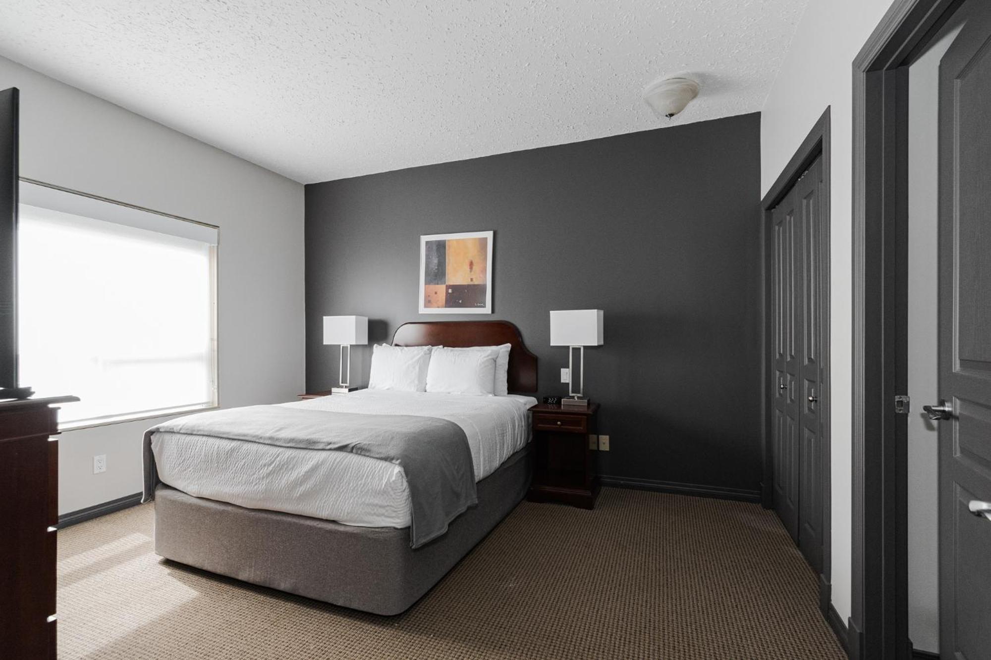 Premier Residence - Fort Mcmurray Luaran gambar