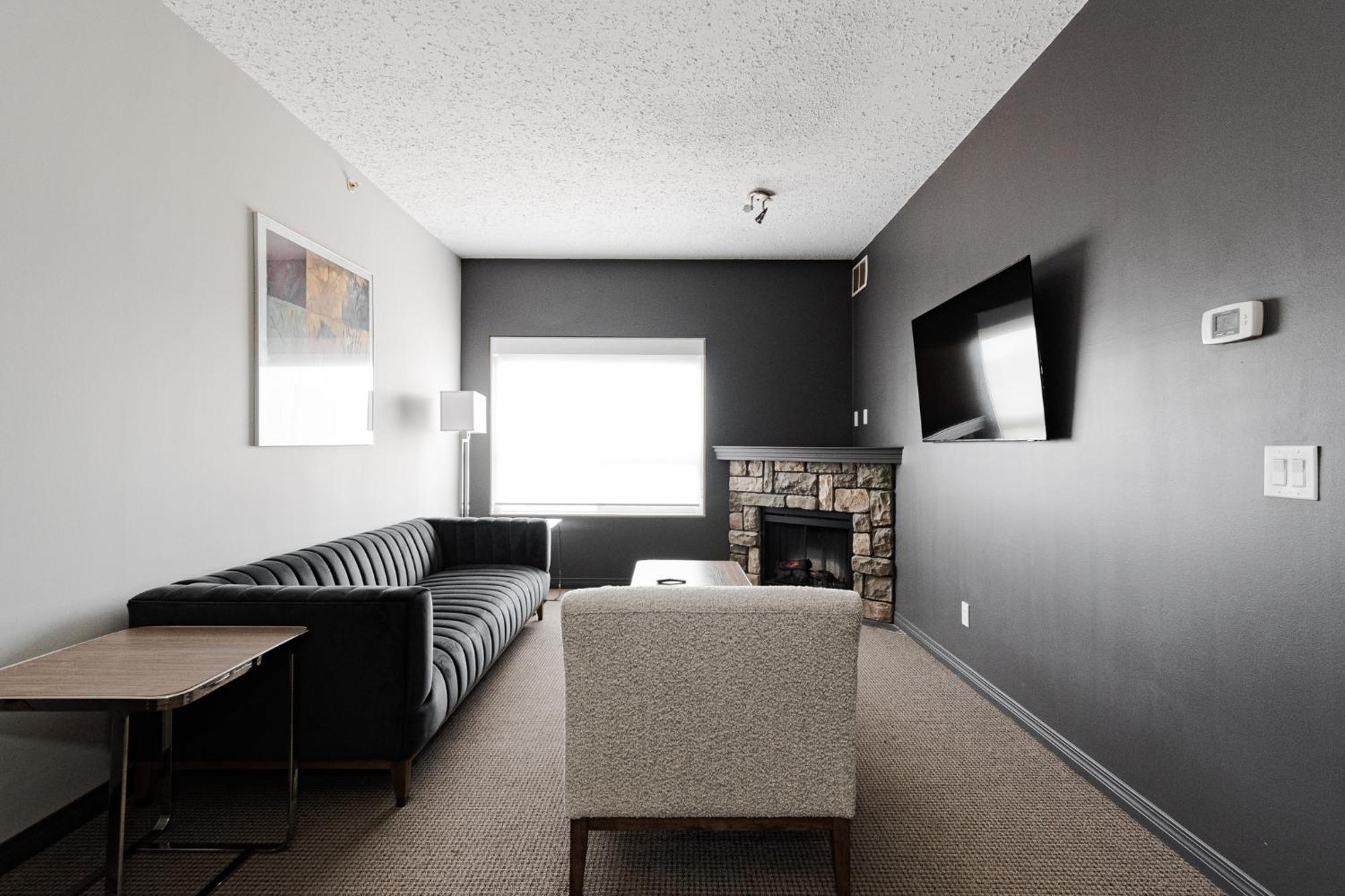 Premier Residence - Fort Mcmurray Luaran gambar