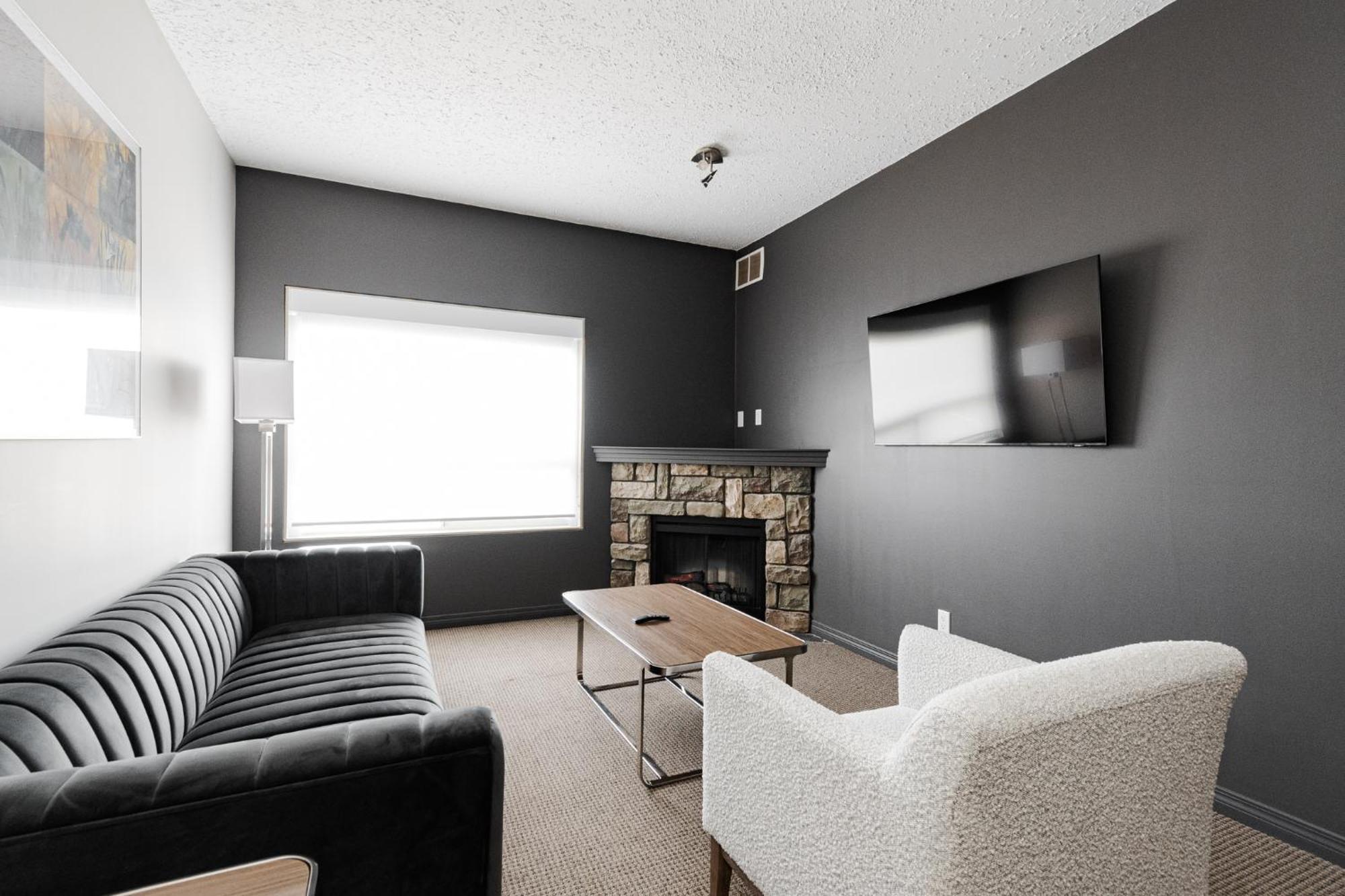 Premier Residence - Fort Mcmurray Luaran gambar
