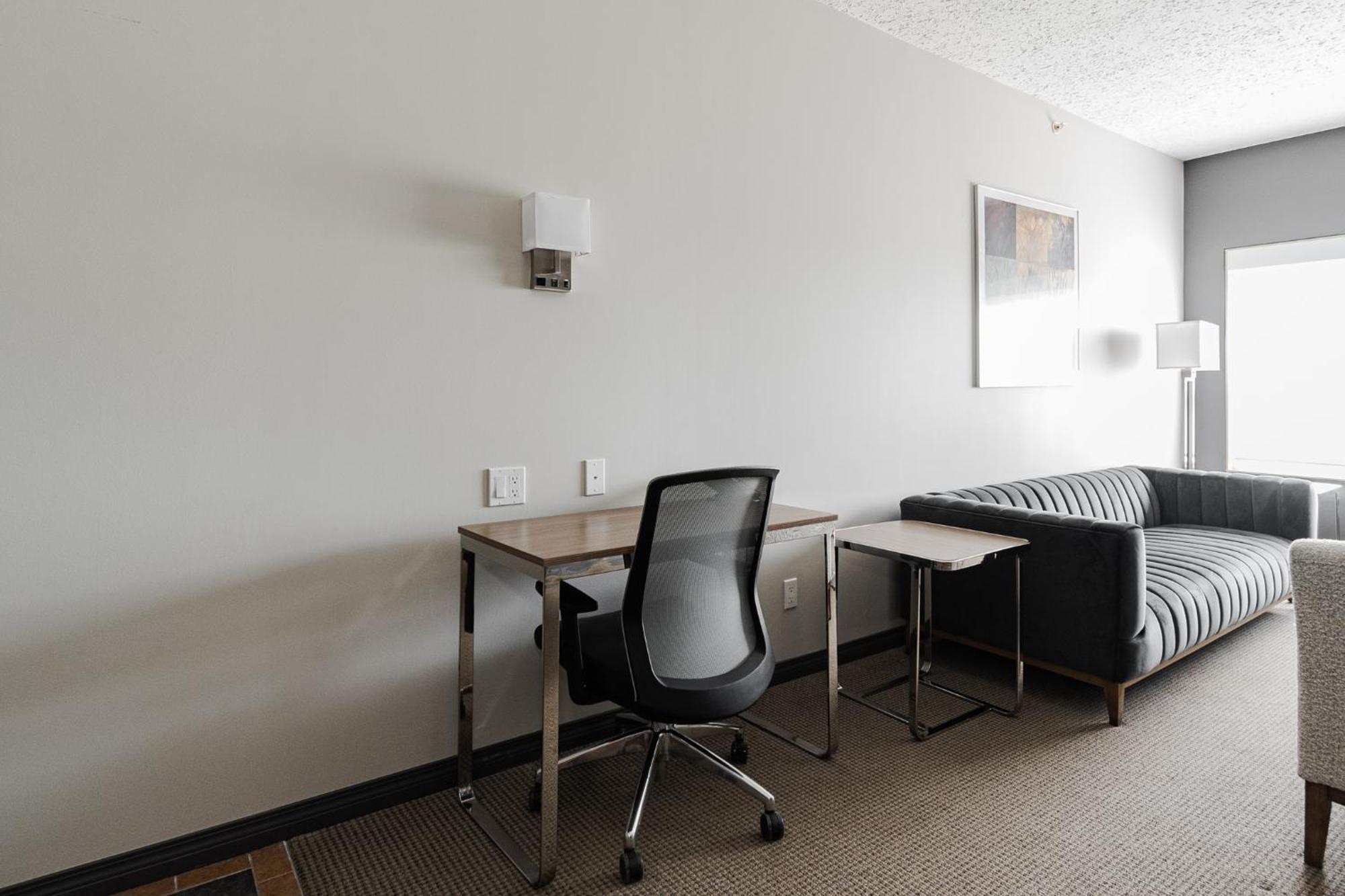 Premier Residence - Fort Mcmurray Luaran gambar
