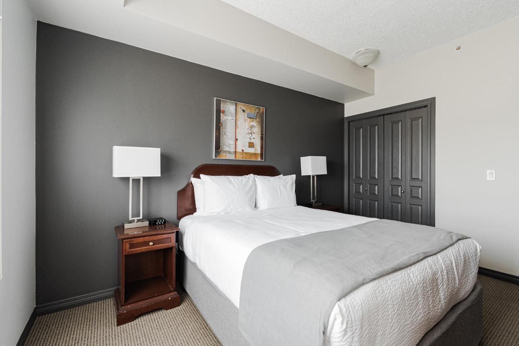 Premier Residence - Fort Mcmurray Luaran gambar